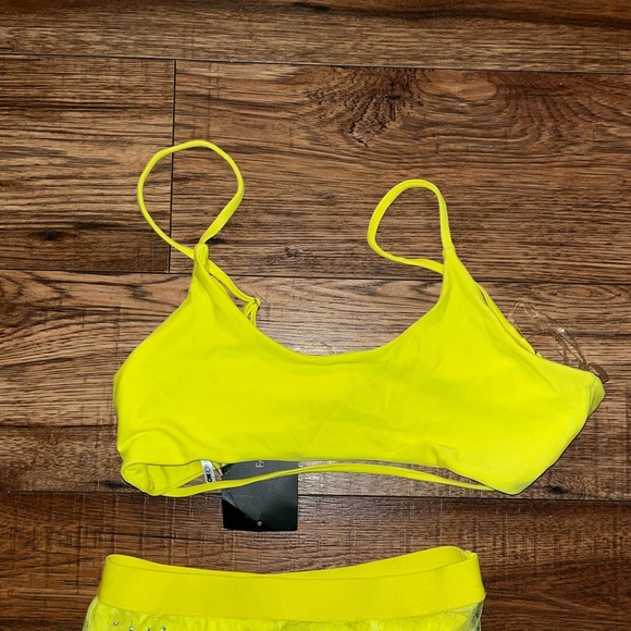BRAND NEW FASHION NOVA SWIMSUIT TWO PIECE - Picture 5 of 5